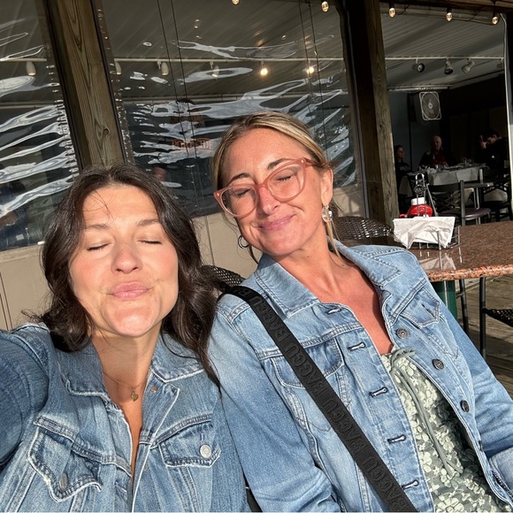 Meet your Posher, Danielle - Picture 11 of 16